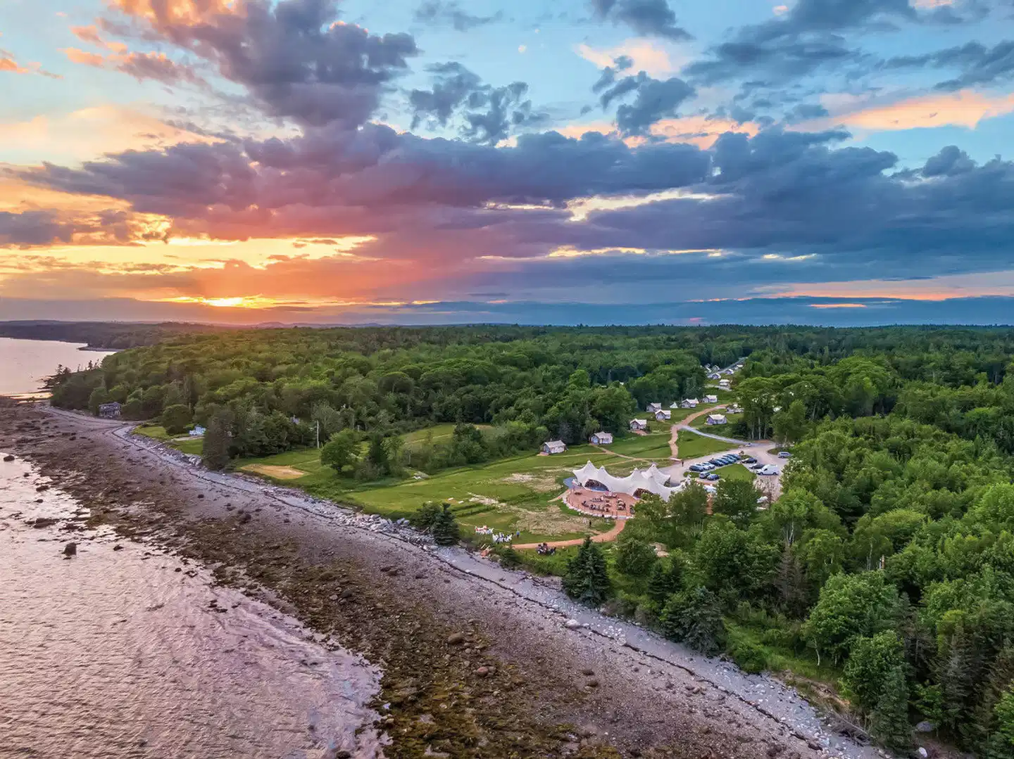 Under Canvas Acadia Landschaft