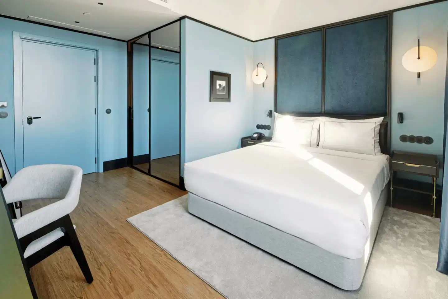 The Editory Riverside Santa Apolonia Wohnbeispiel