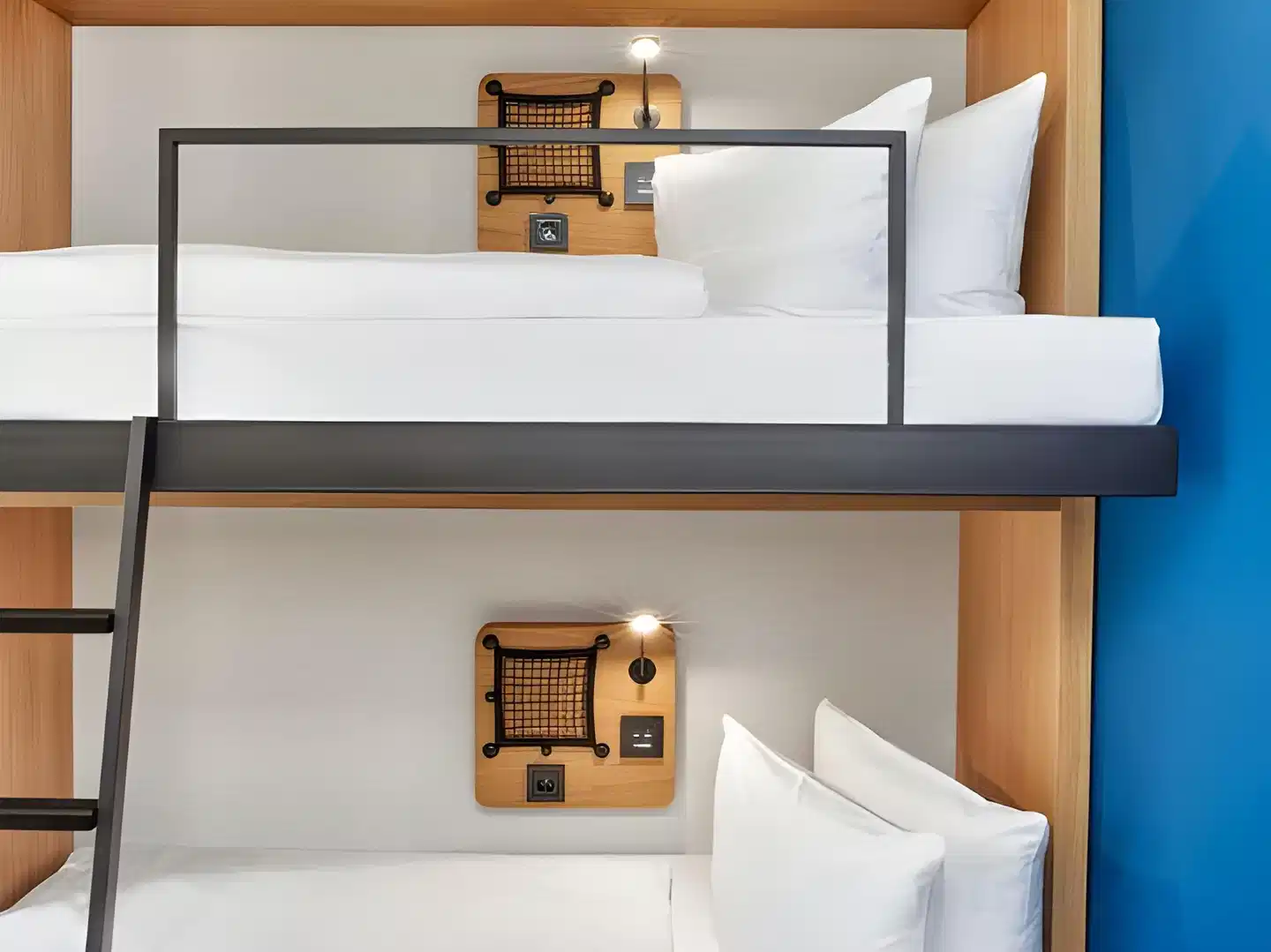 H2 Hotel Dusseldorf Seestern Wohnbeispiel