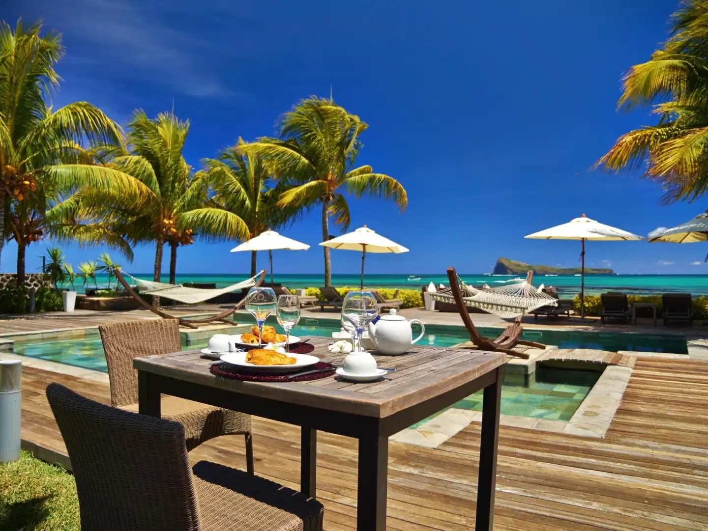 Cape Point Seafront Suites & Penthouse by Lov Restaurant