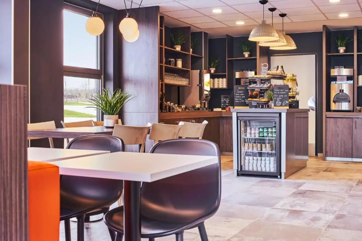 easyHotel Paris Charles de Gaulle Bar