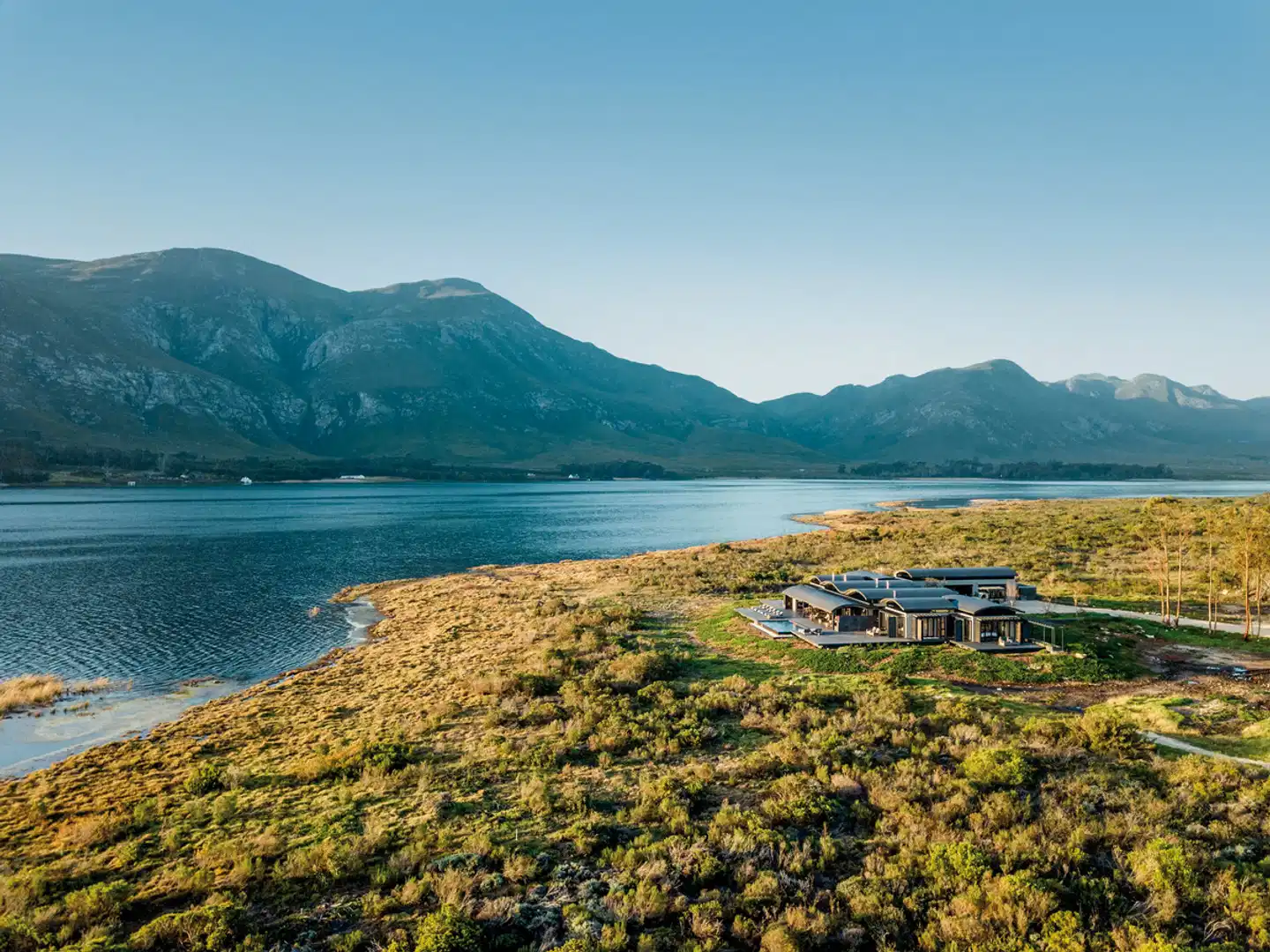 Perivoli Lagoon House Strand