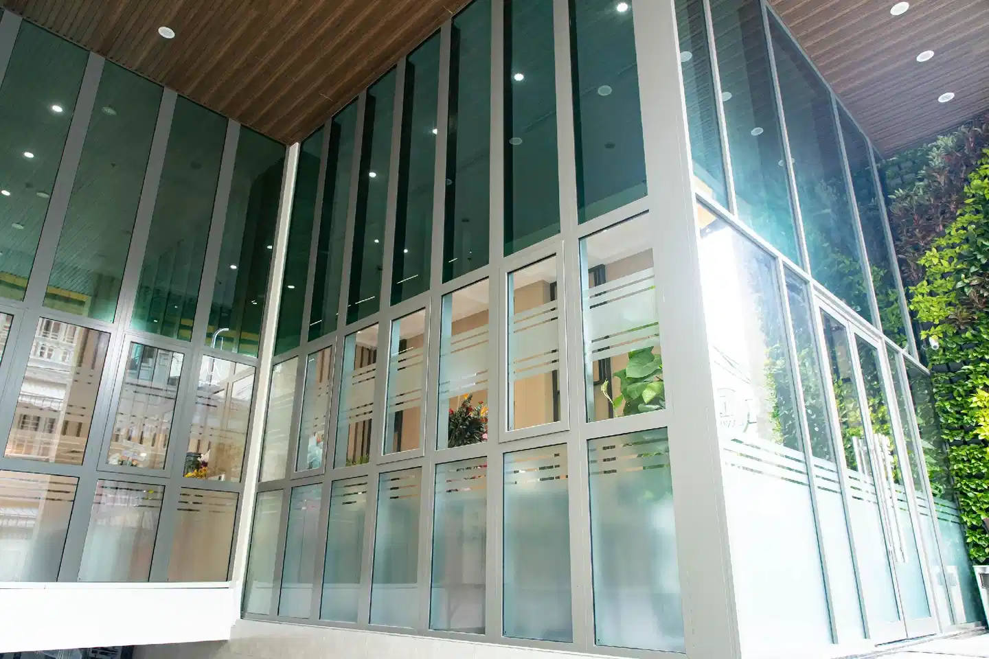 Lanura Apartments and Hotel Pool