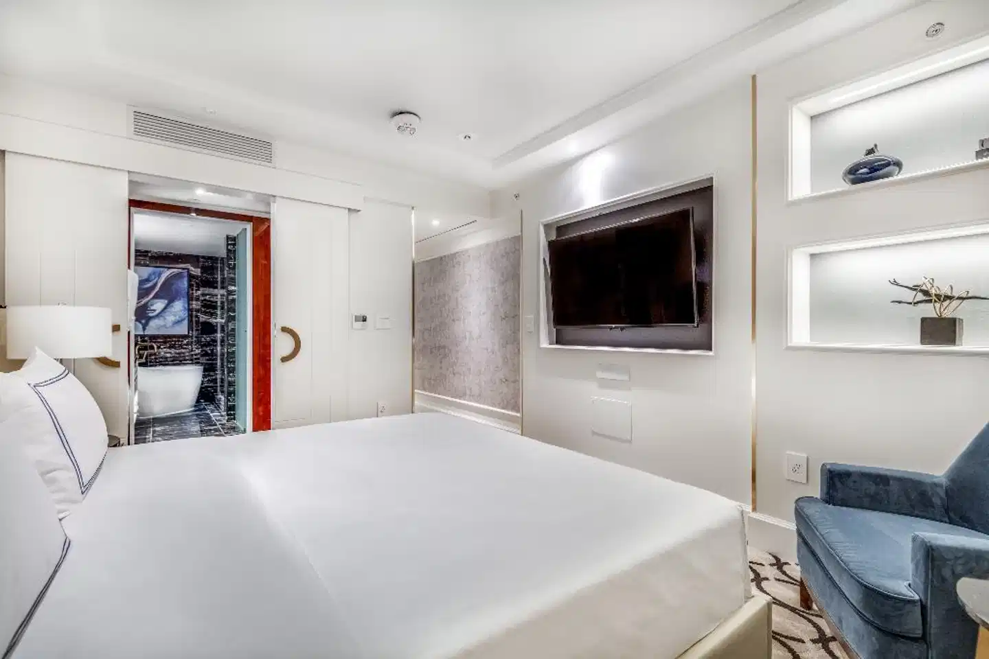 Azur Legacy Collection Hotel Badezimmer