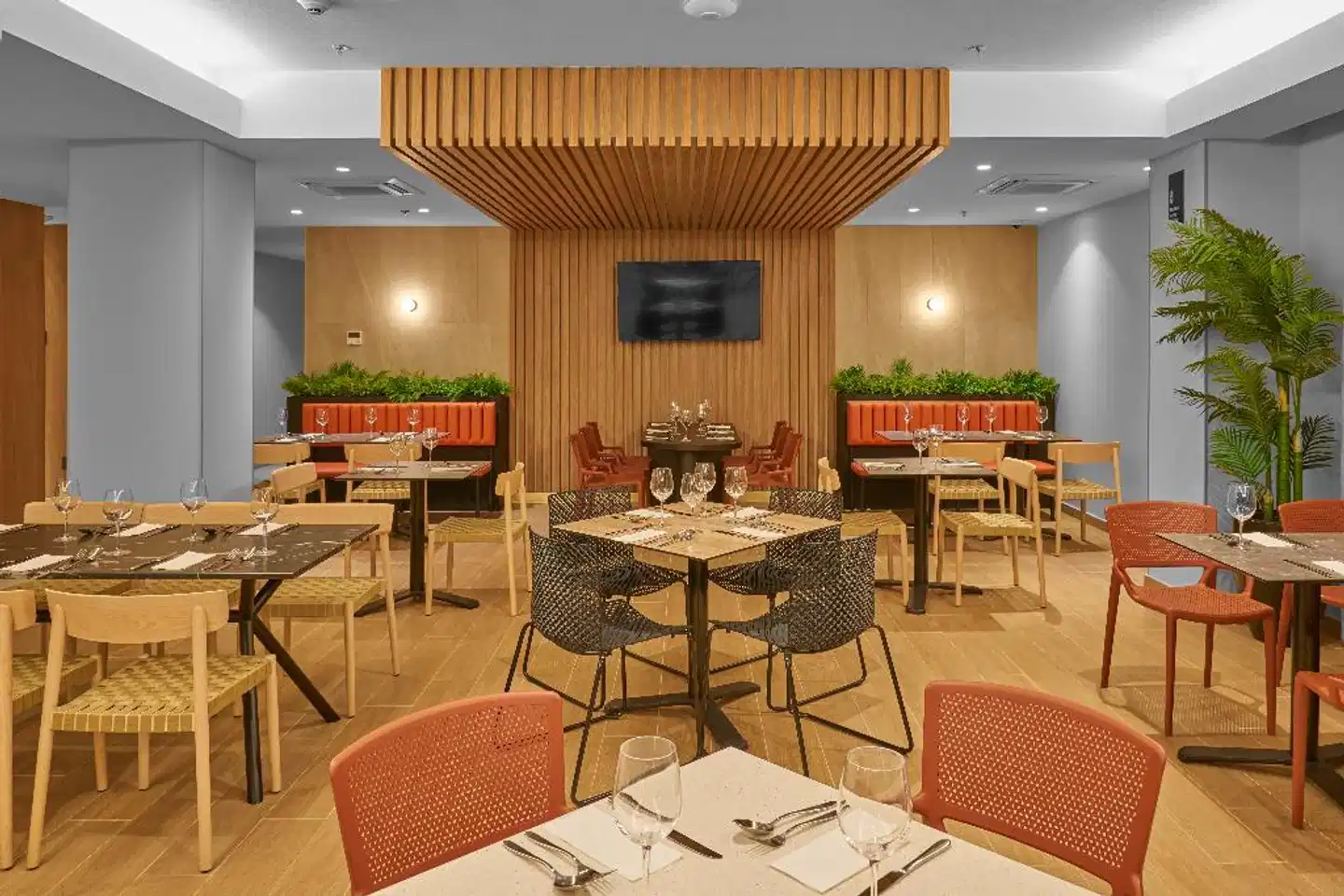 City Express Plus Mazatlán Restaurant