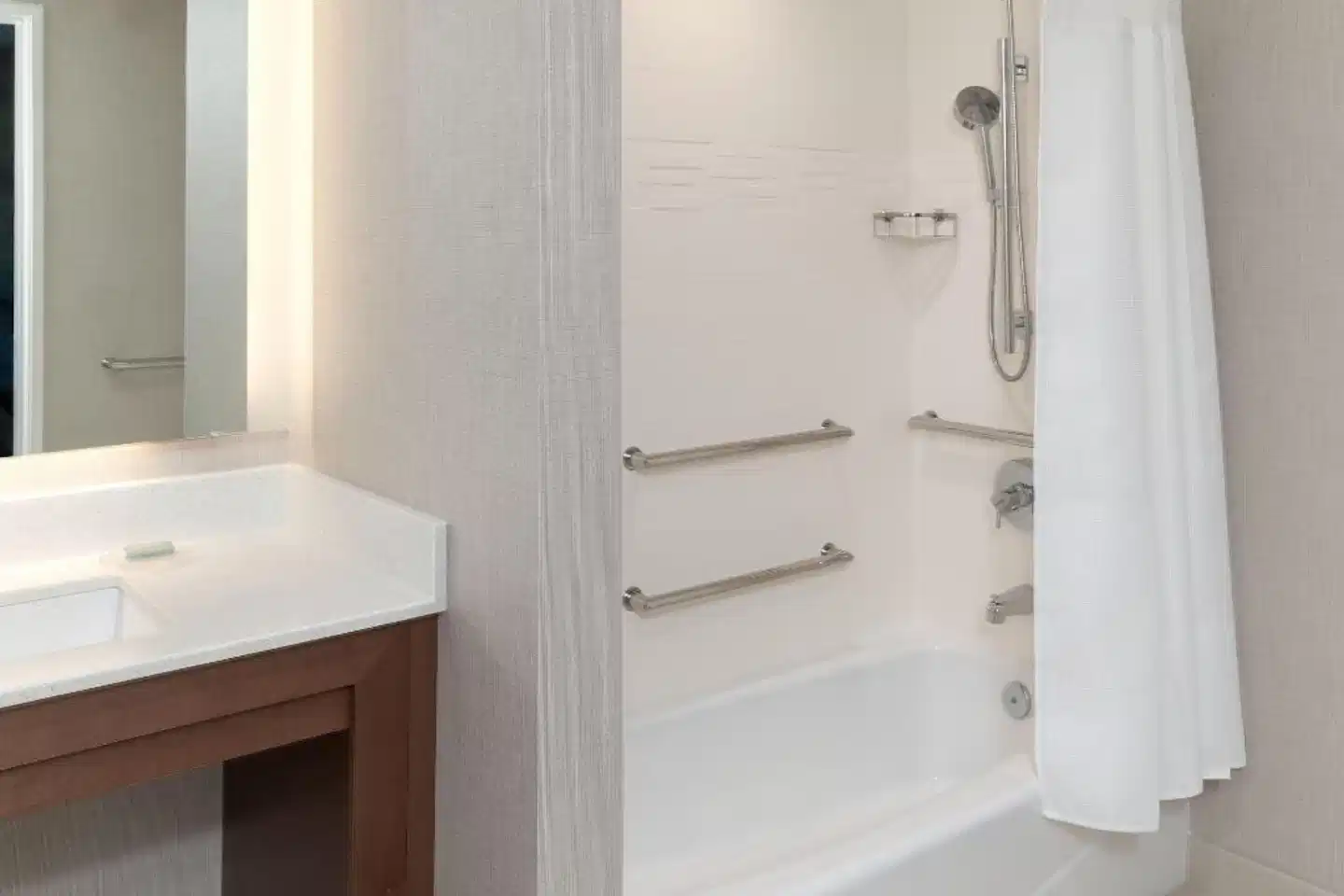 Residence Inn by Marriott Fairfield Napa Badezimmer