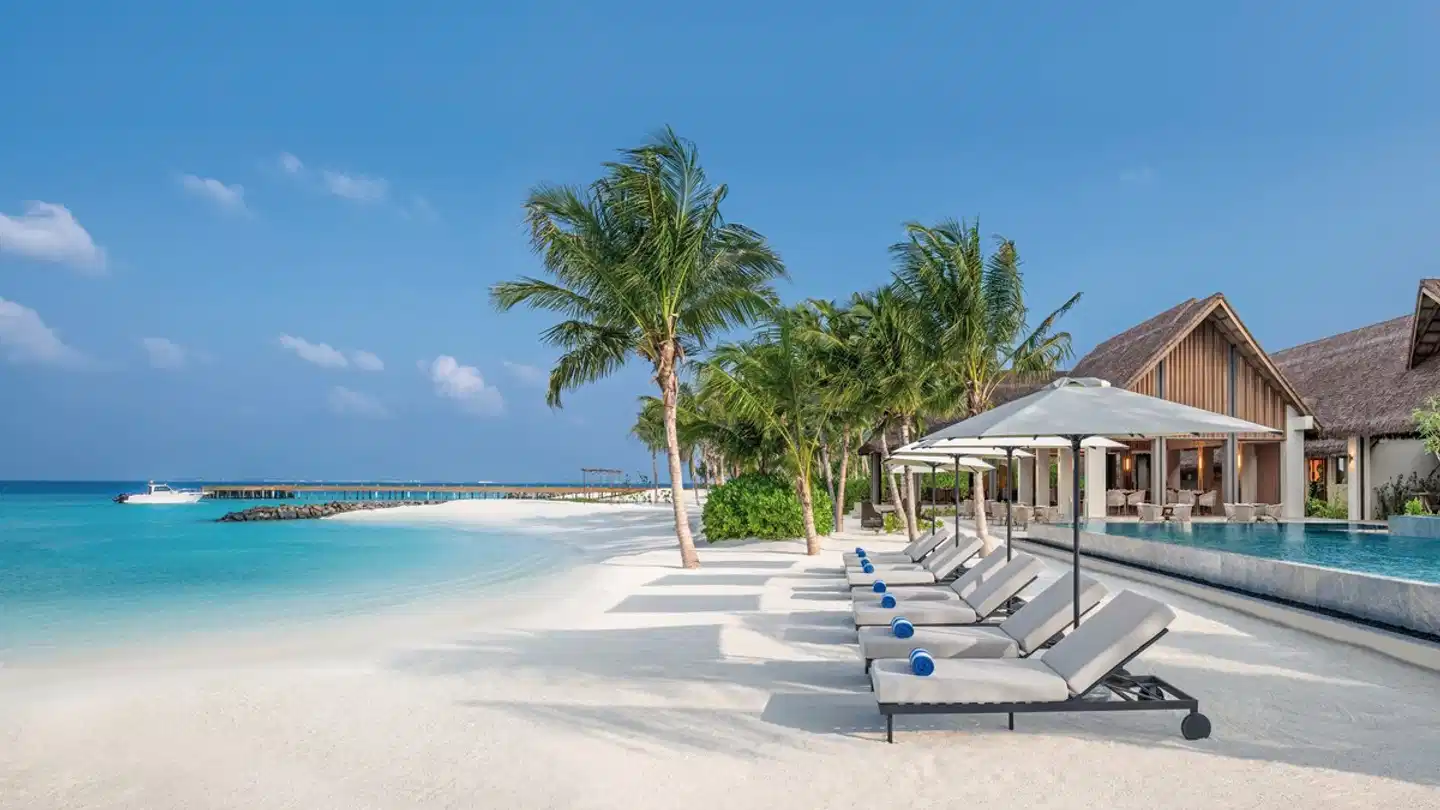 JW Marriott Maldives Kaafu Atoll Island Resort Strand