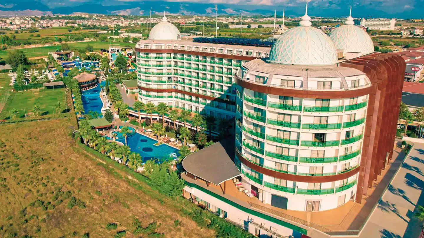 Dream World Aqua Hotel Aussenansicht