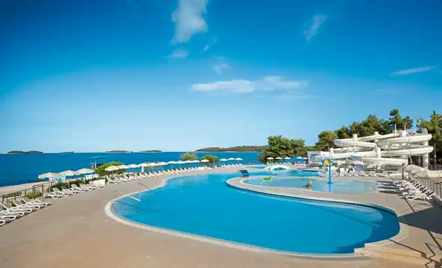 Resort Villas Rubin Apartments Pool