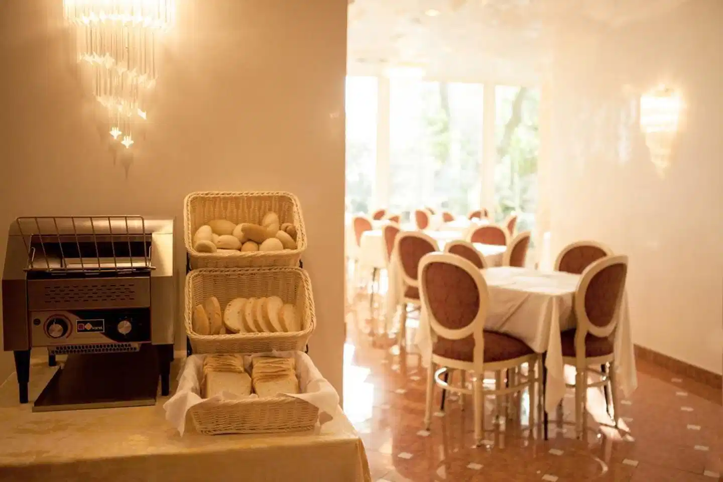 Gallia Palace Restaurant