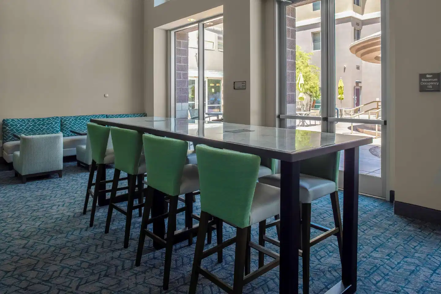 Homewood Suites by Hilton Phoenix Airport South Bar