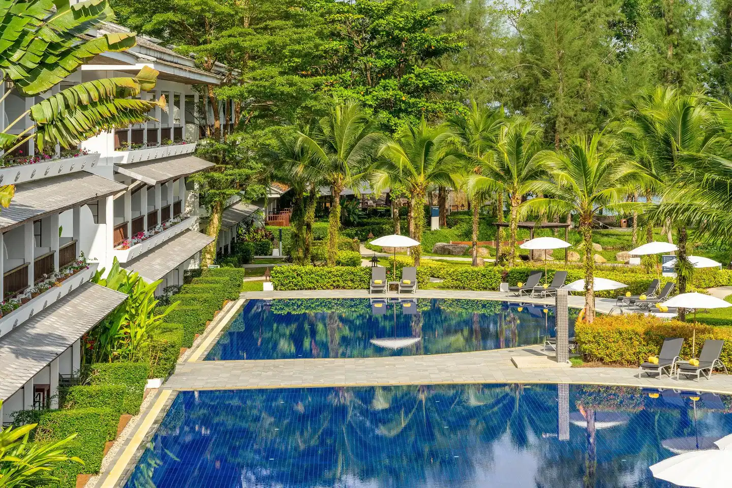 Sentido Khao Lak POOL