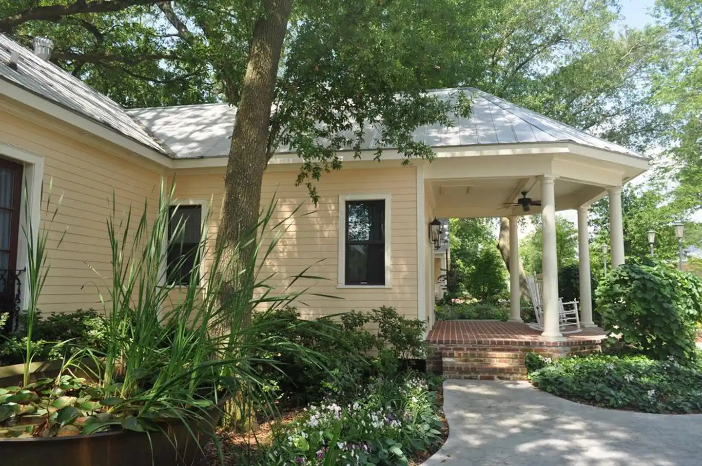 The Inn at Houmas House Aussenansicht