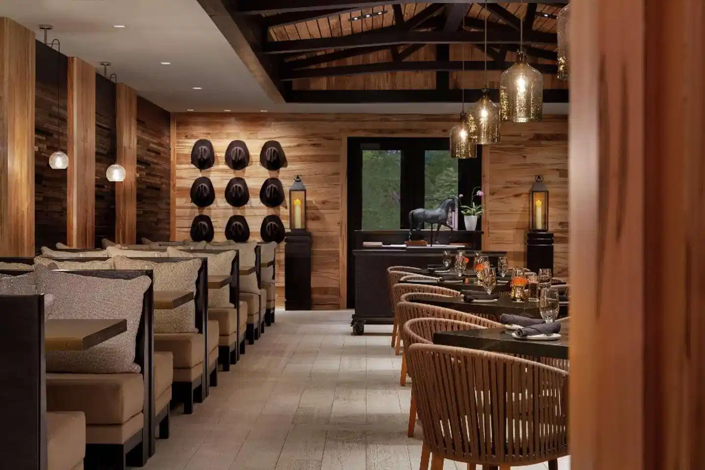 Hoodoo Moab, Curio Collection by Hilton Restaurant