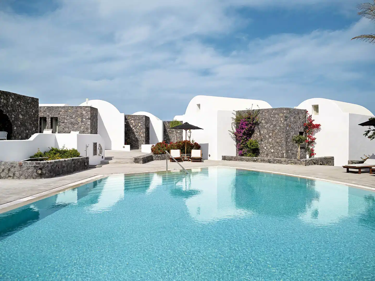 Santo Pure Oia Suites & Villas Pool
