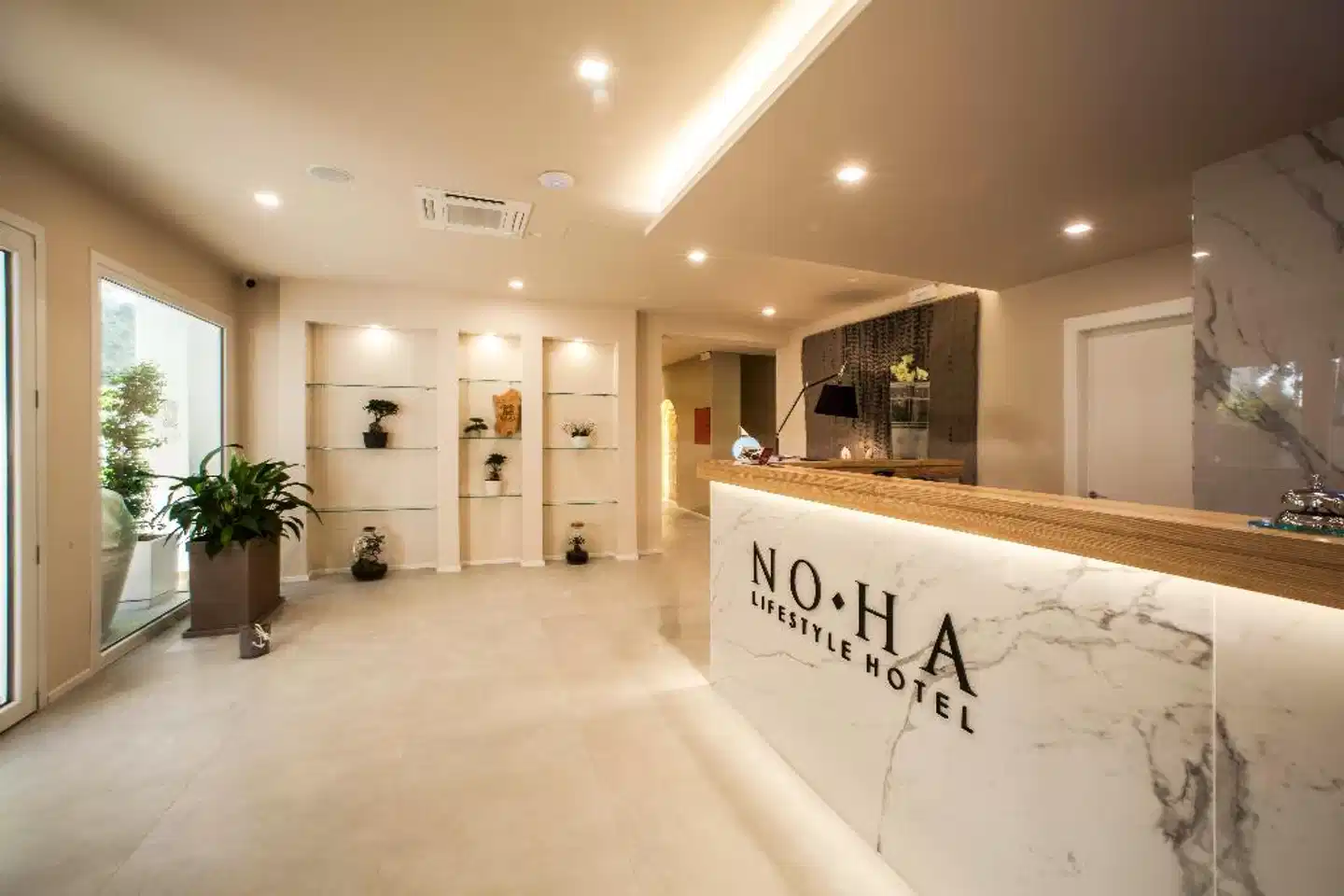 NOHA Lifestyle Hotel Bar