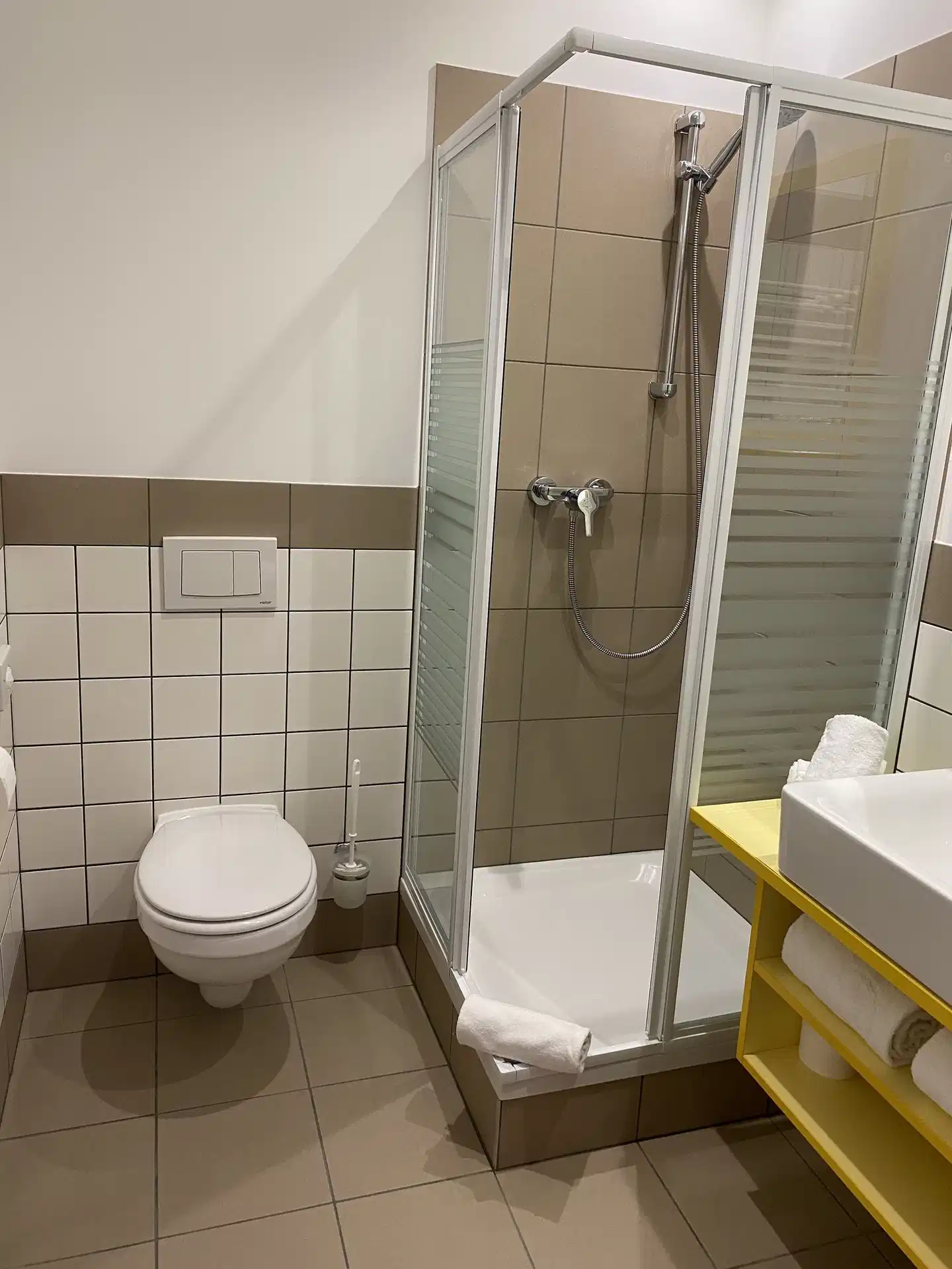 Winrooms & Apartments Badezimmer