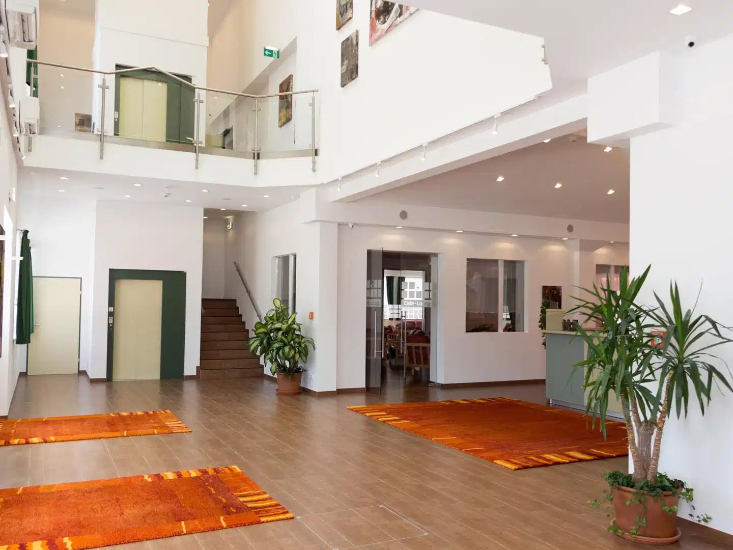 Winrooms & Apartments Lobby