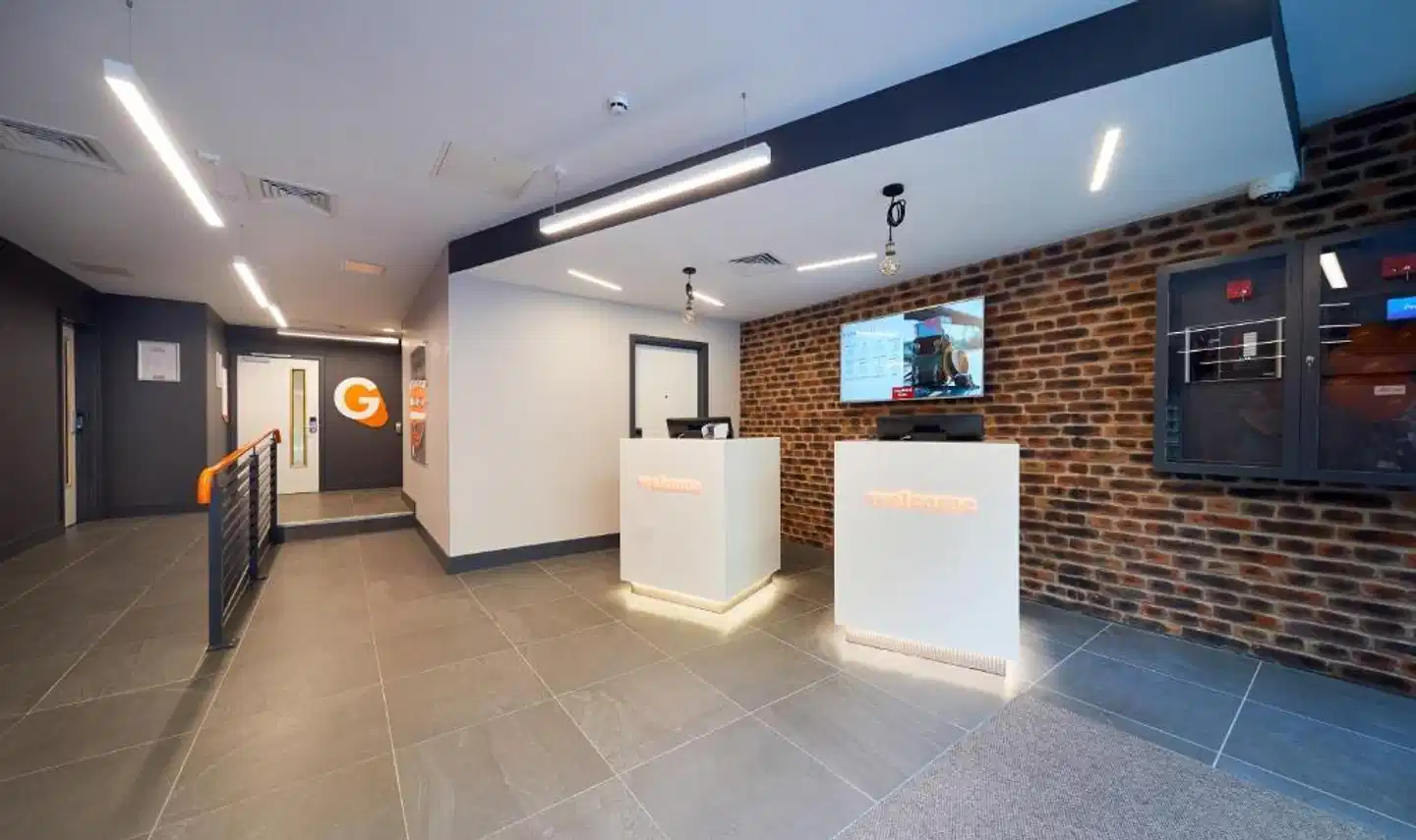 easyHotel London City Shoreditch Lobby