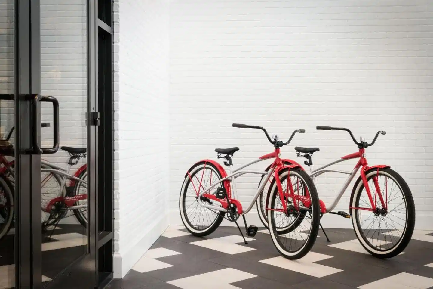 Halcyon - A Hotel in Cherry Creek Sport und Entertainment