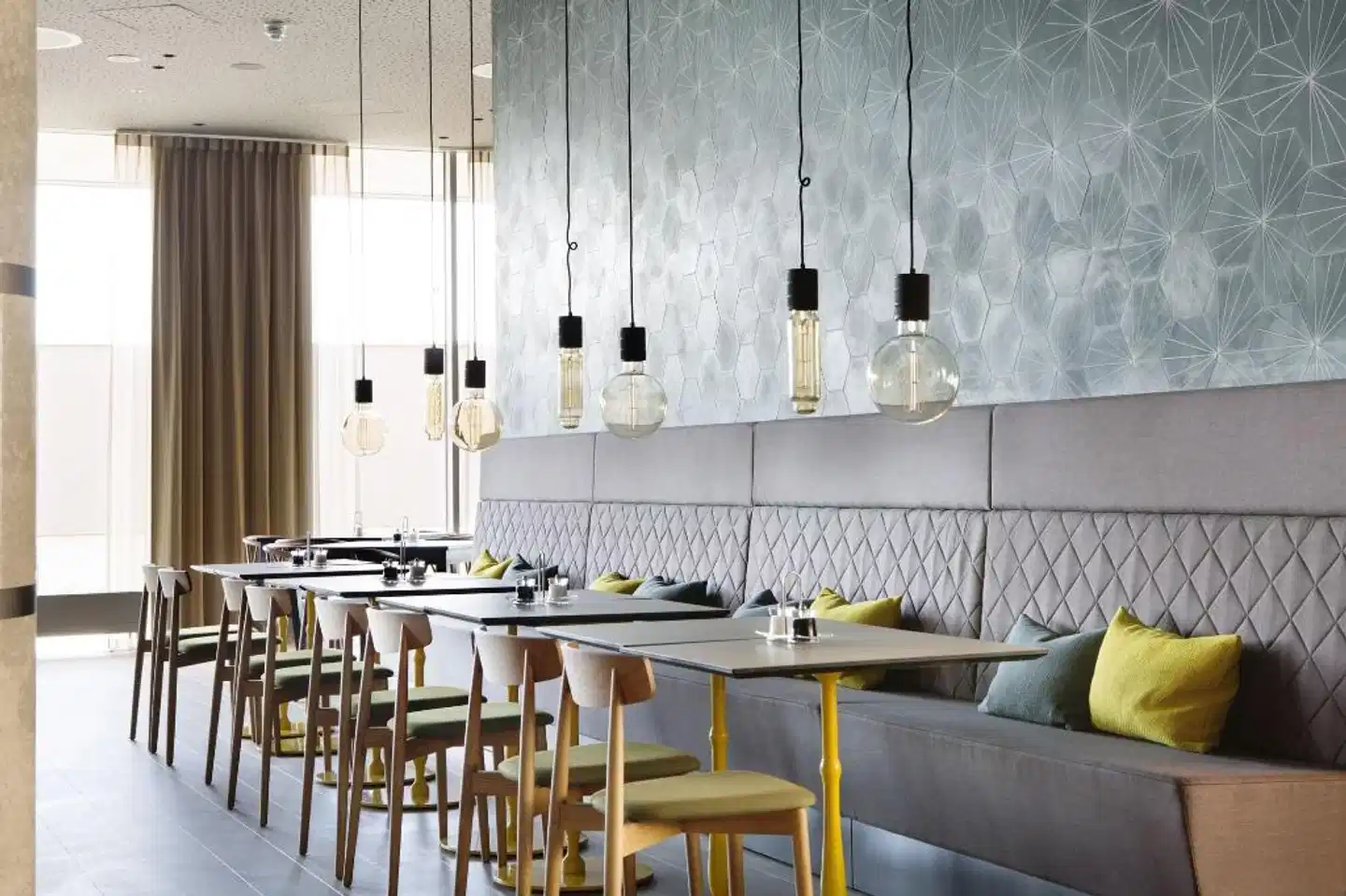 Comfort Hotel Bergen Airport Bar