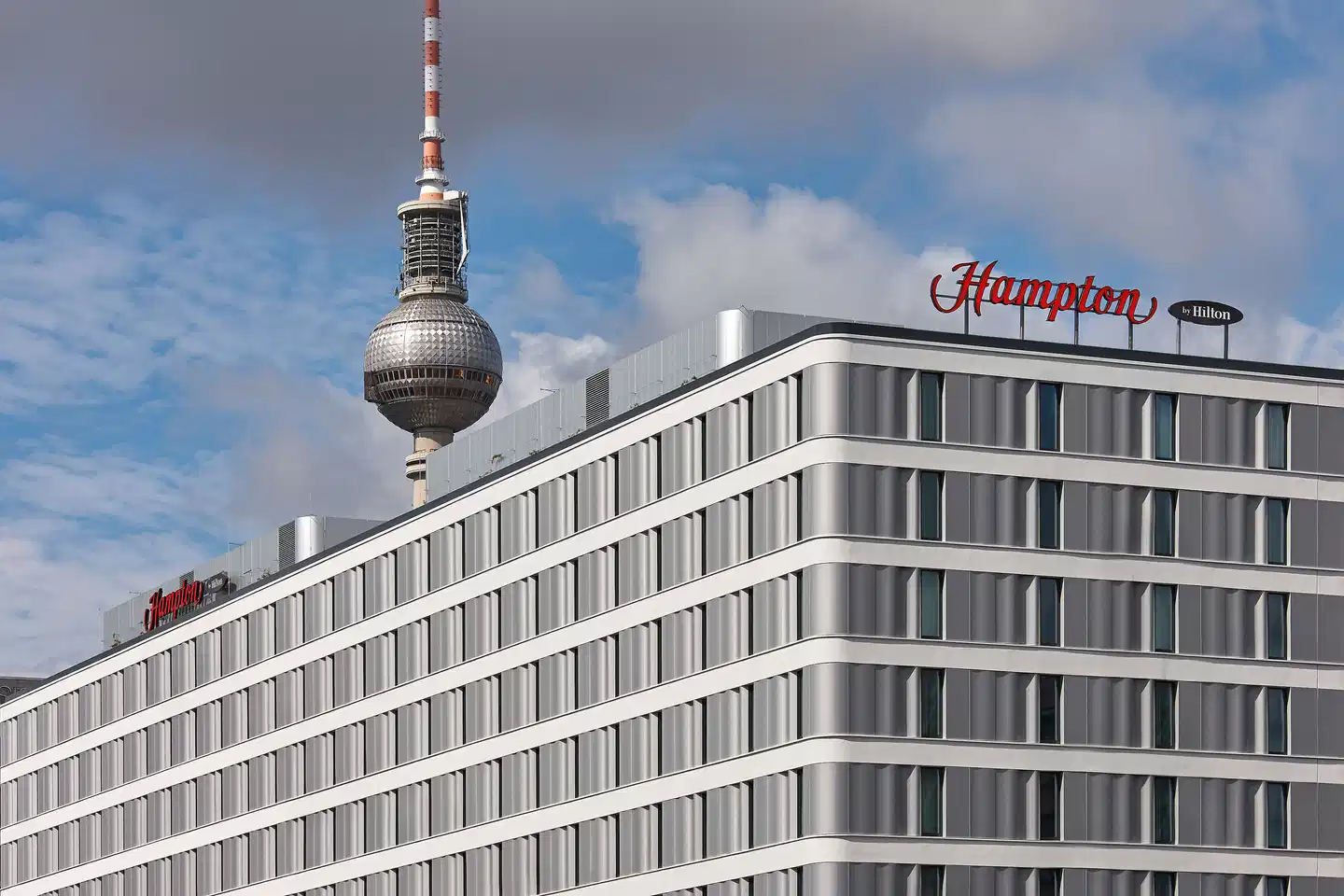 Hampton by Hilton Berlin City Centre Alexanderplatz Aussenansicht