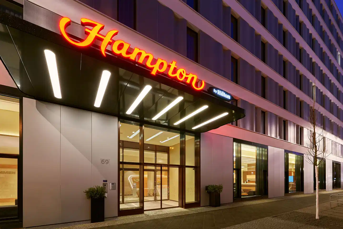 Hampton by Hilton Berlin City Centre Alexanderplatz Aussenansicht