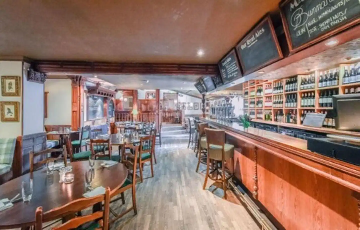 The Glen Mhor Hotel Bar