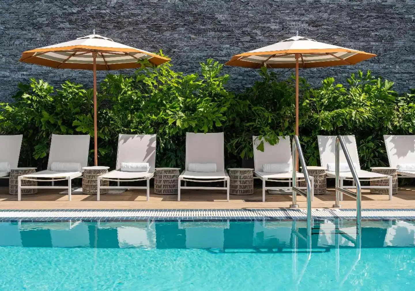 Canopy by Hilton West Palm Beach Downtown Pool