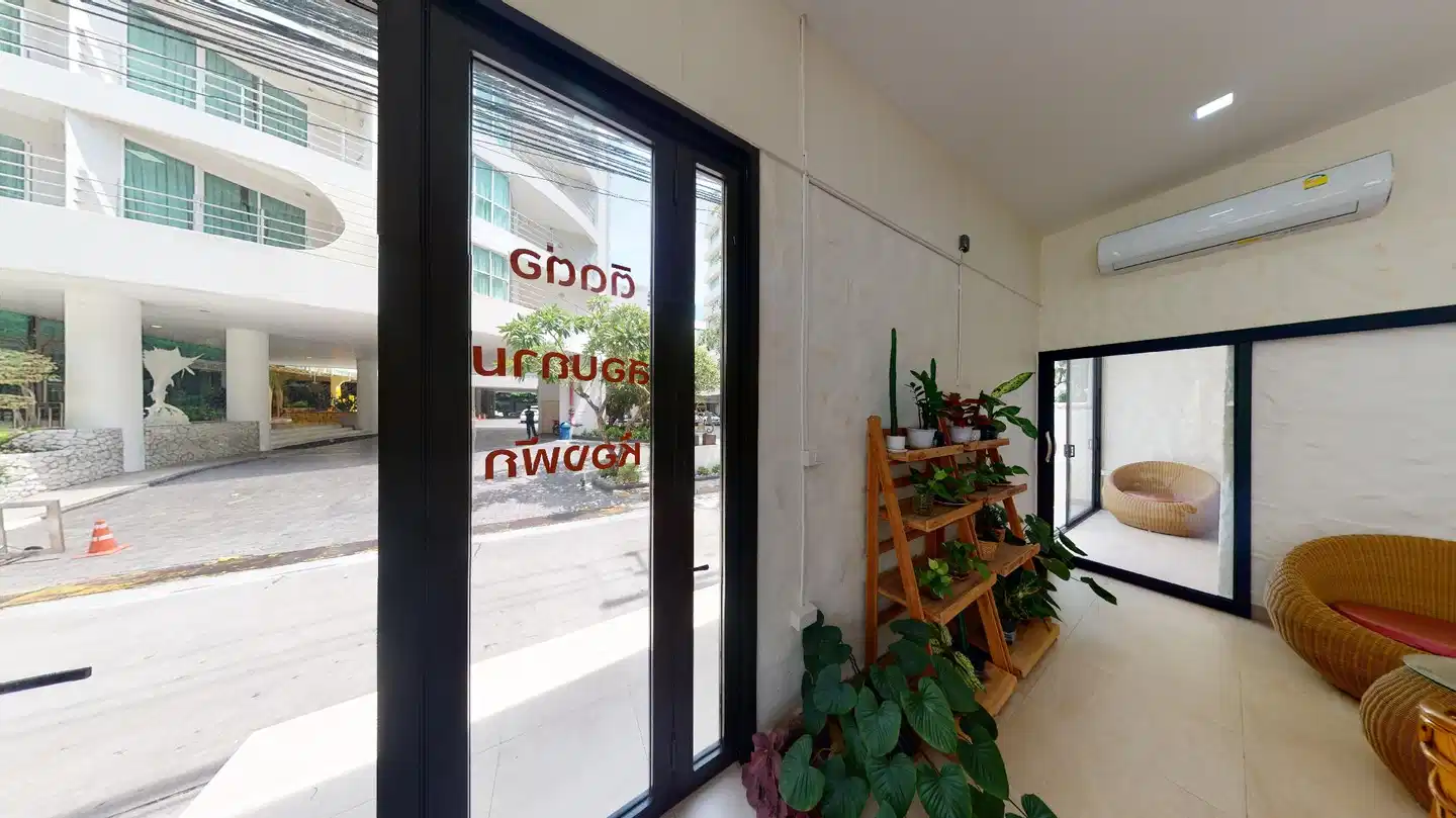 The Shade Residence Lobby