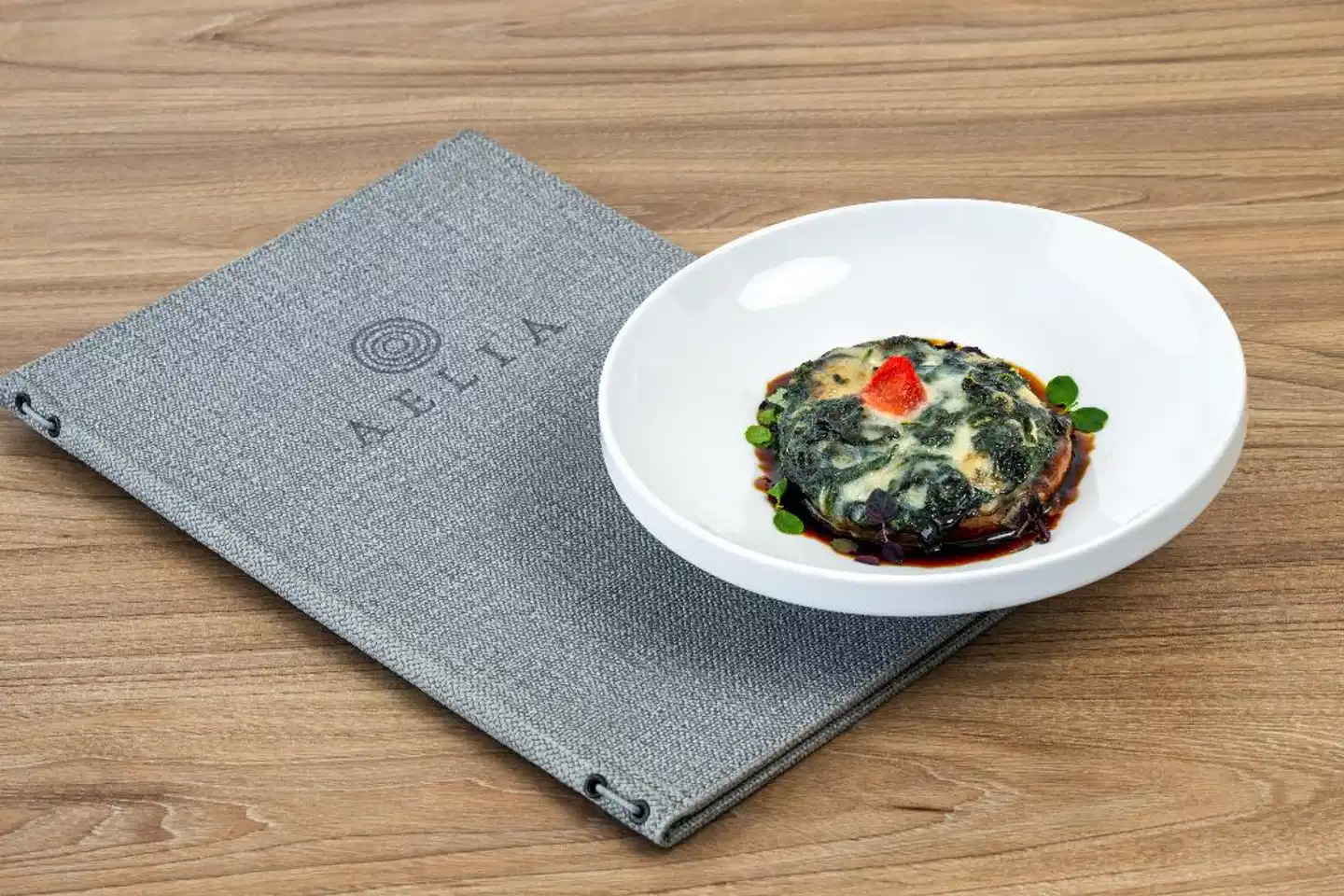 Aelia Luxury Suites Wellness