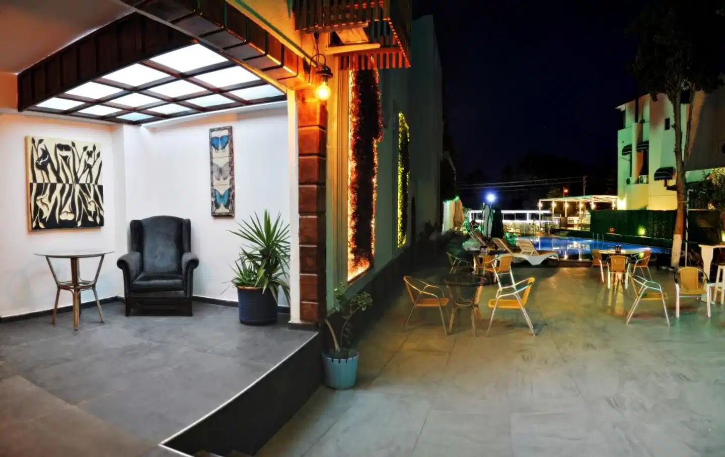 Hotel Bleu Nuit Lobby