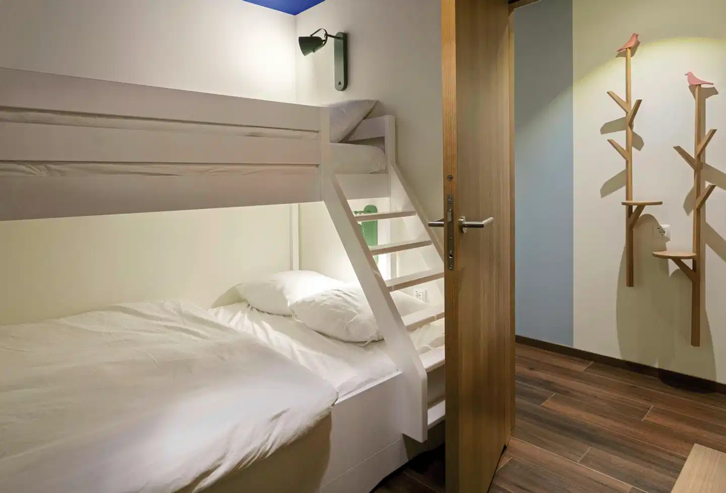 Tropical Islands OHANA Lodges Badezimmer