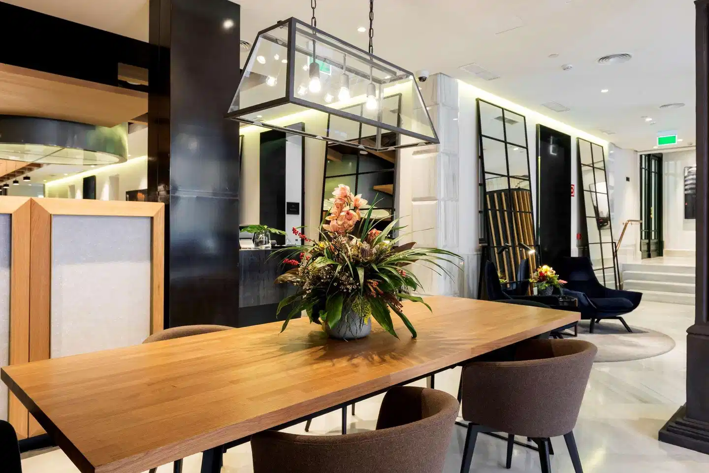 DoubleTree by Hilton Madrid-Prado Lobby