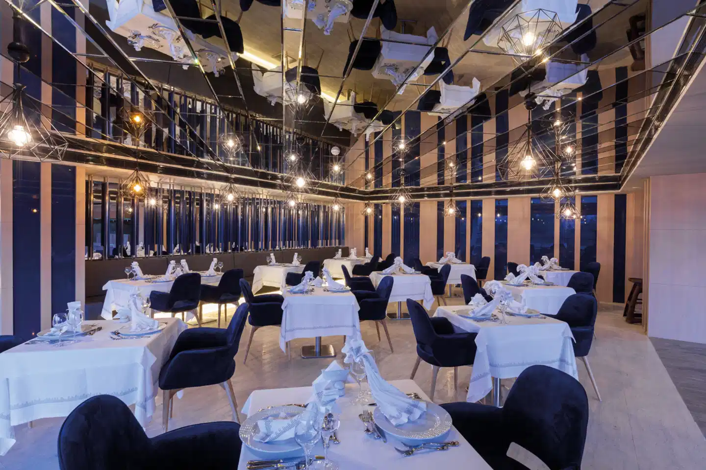 Bosphorus Sorgun Hotel Restaurant