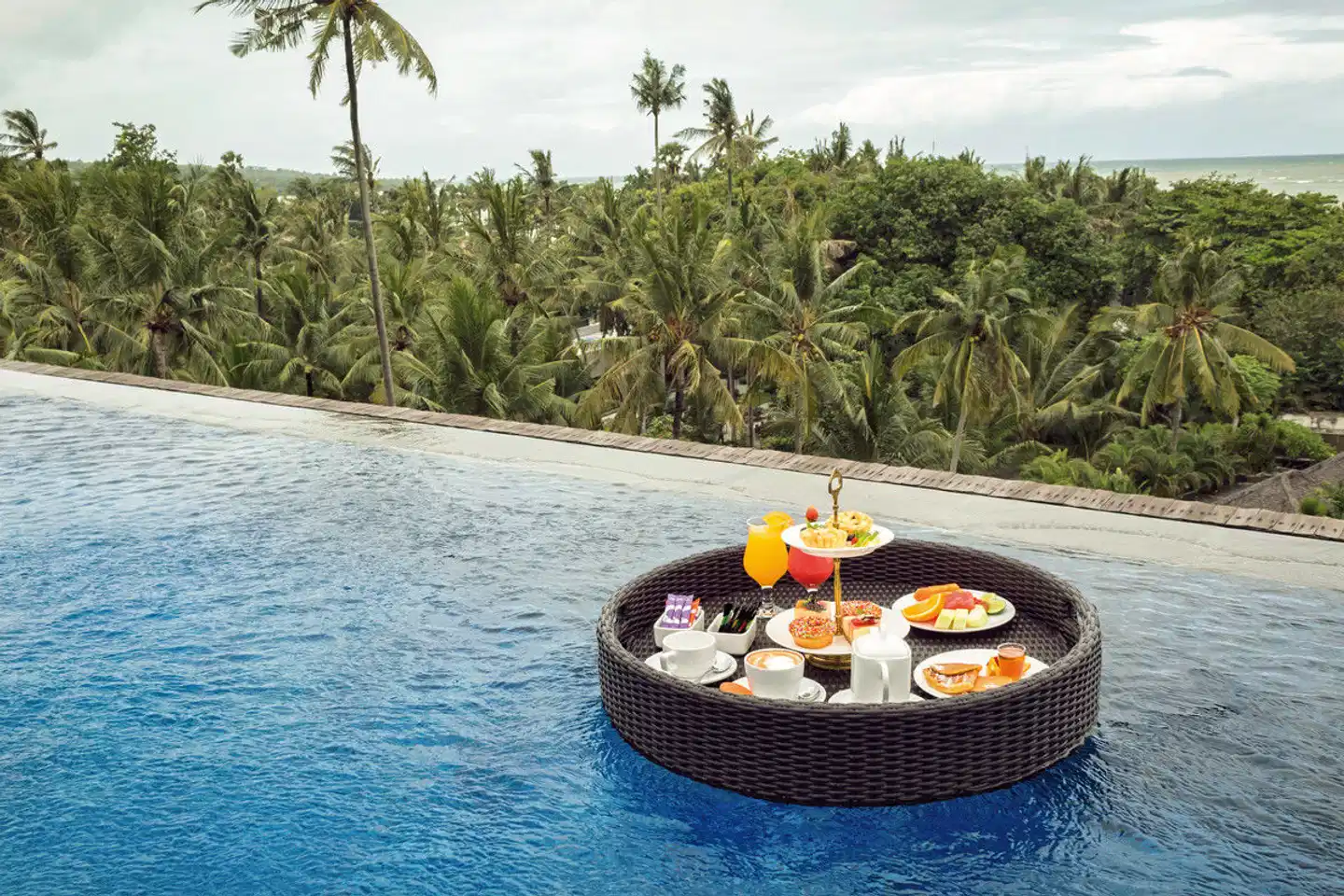 FOX Hotel Jimbaran Beach Bali Strand