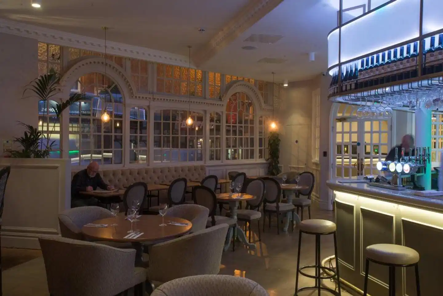 The Kings Head Hotel Bar