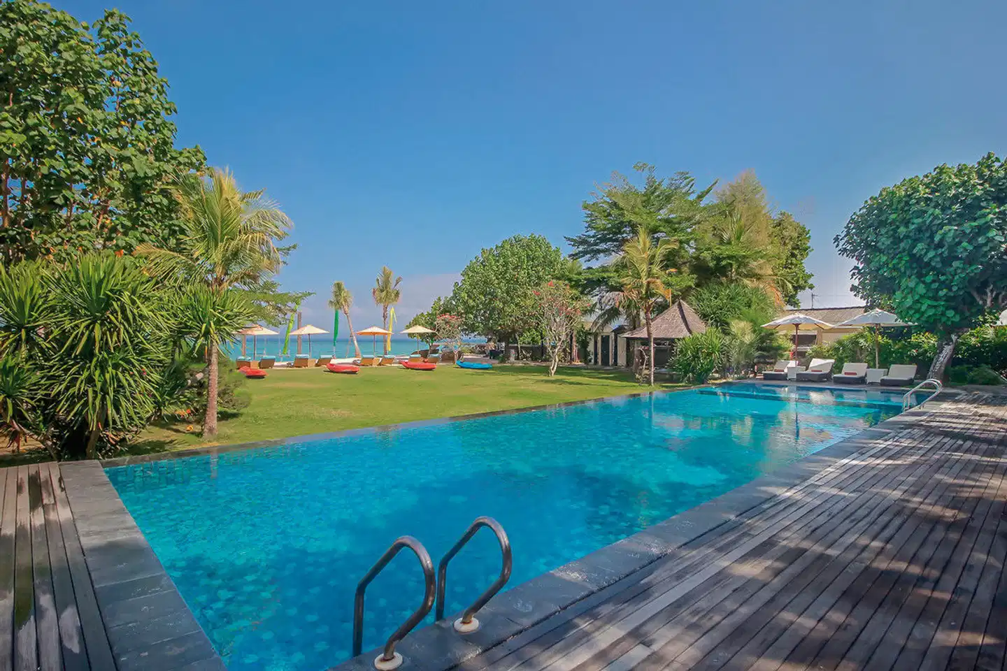 d'Nusa Beach Club and Resort Pool
