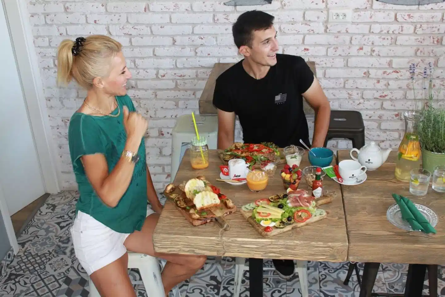 Galeria Valeria Seaside Downtown - MAG Quaint & Elegant Boutique Hotels Personen