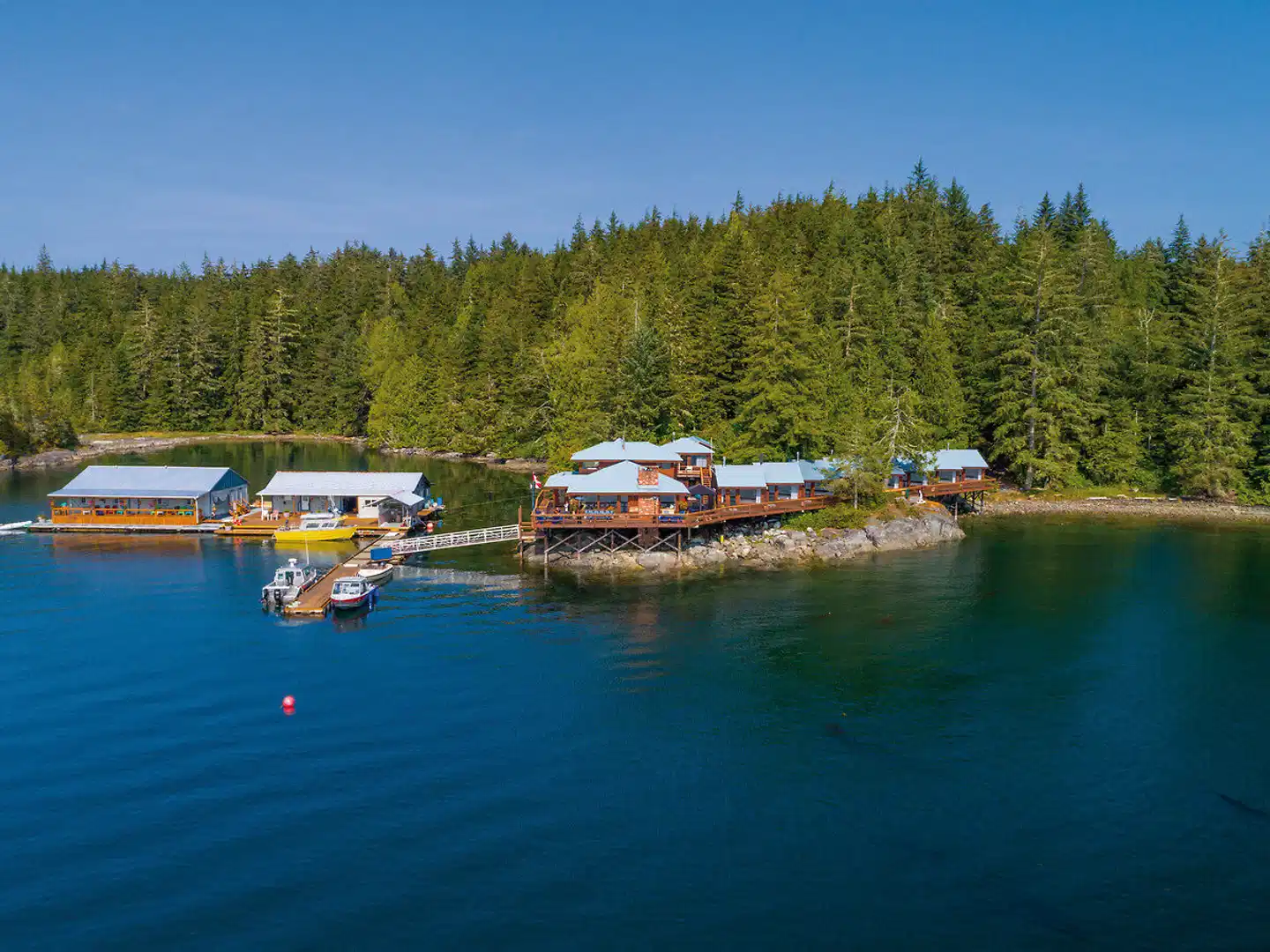 Berry Island Wilderness Lodge Aussenansicht