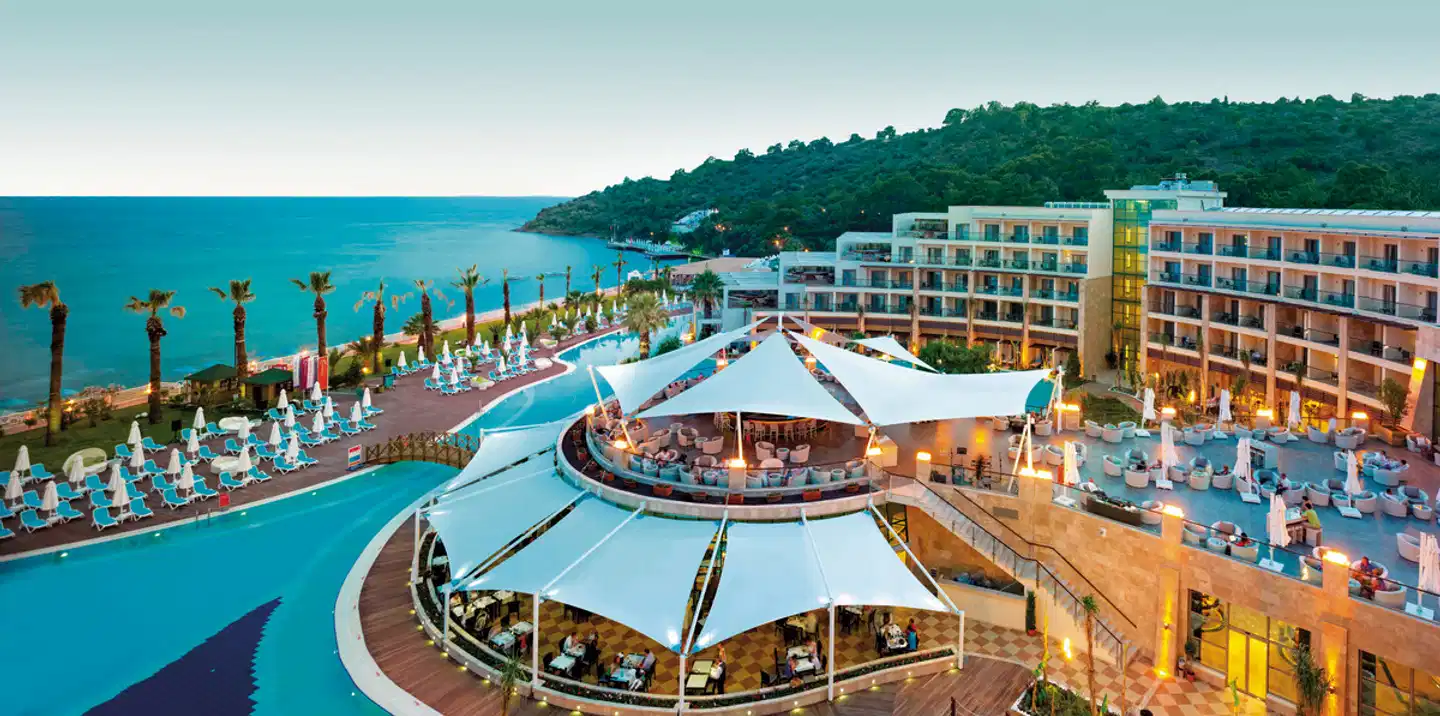 Paloma Pasha Aussenansicht