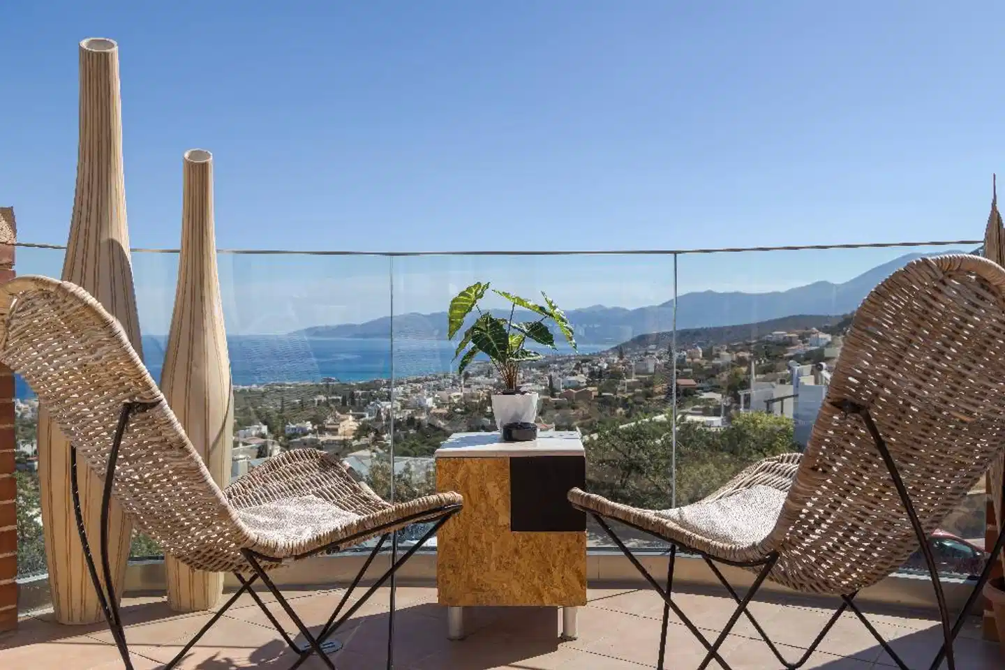 Amazones Driades Apartments Terrasse