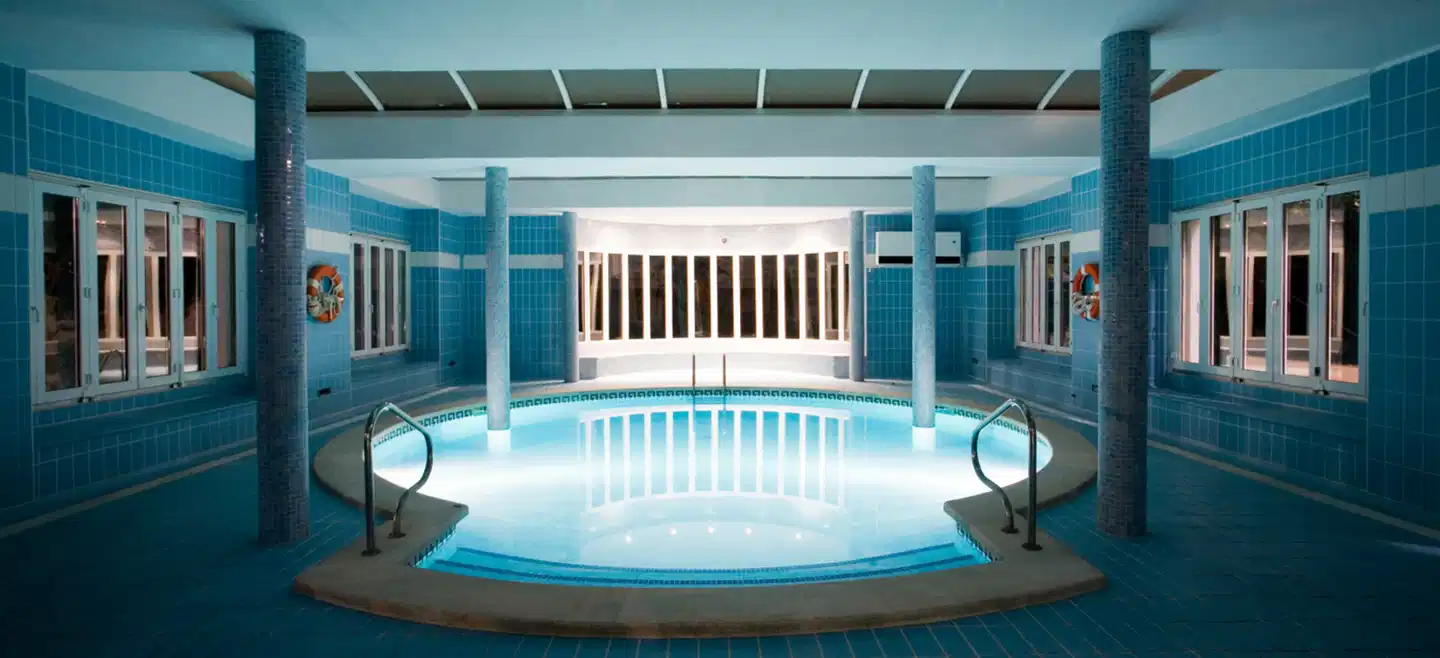 Blue Sea Cases D'Or Hallenbad