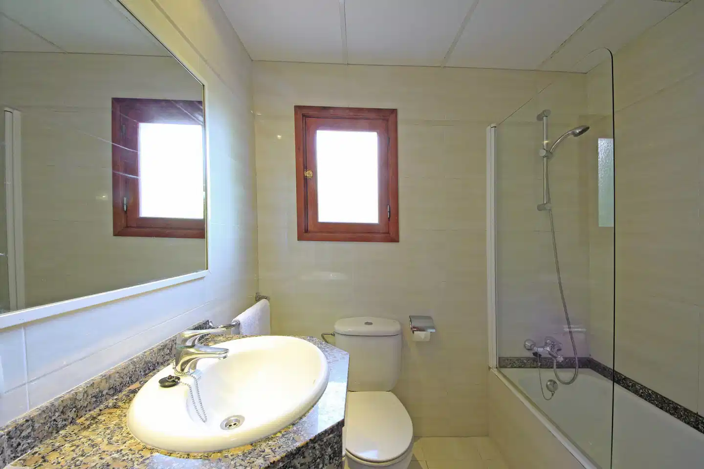 Blue Sea Cases D'Or Badezimmer