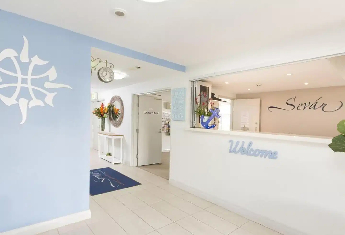 Sevan Apartments Forster Lobby