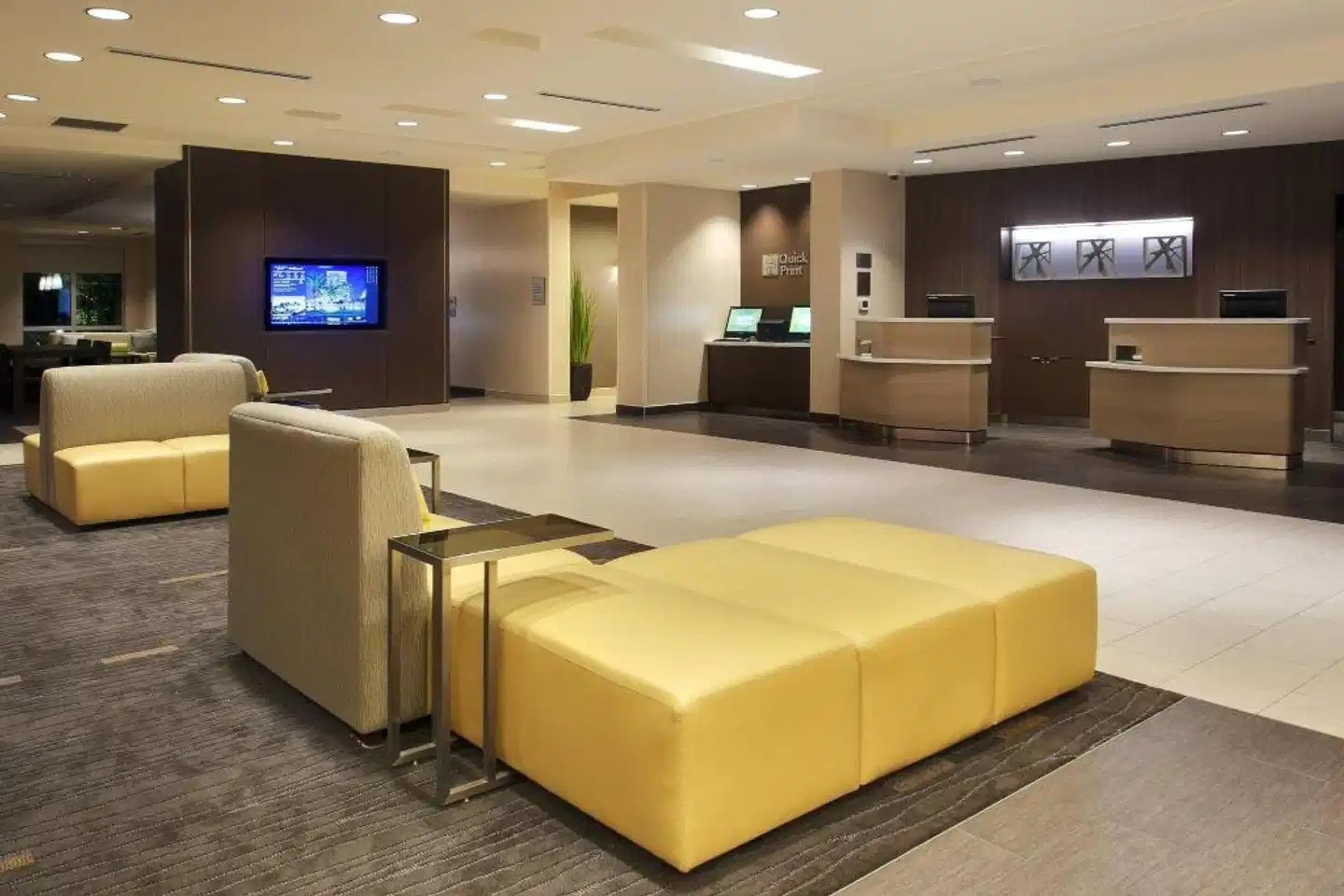 Courtyard by Marriott Orlando South/Grande Lakes Area Lobby