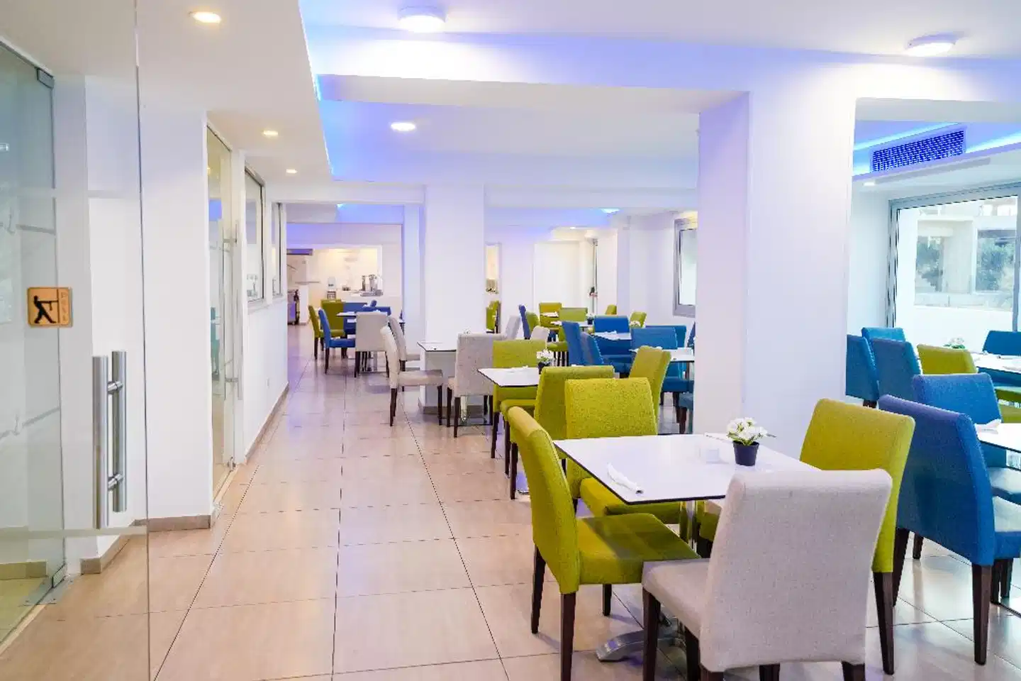 Captainpier Hotel Apts Restaurant