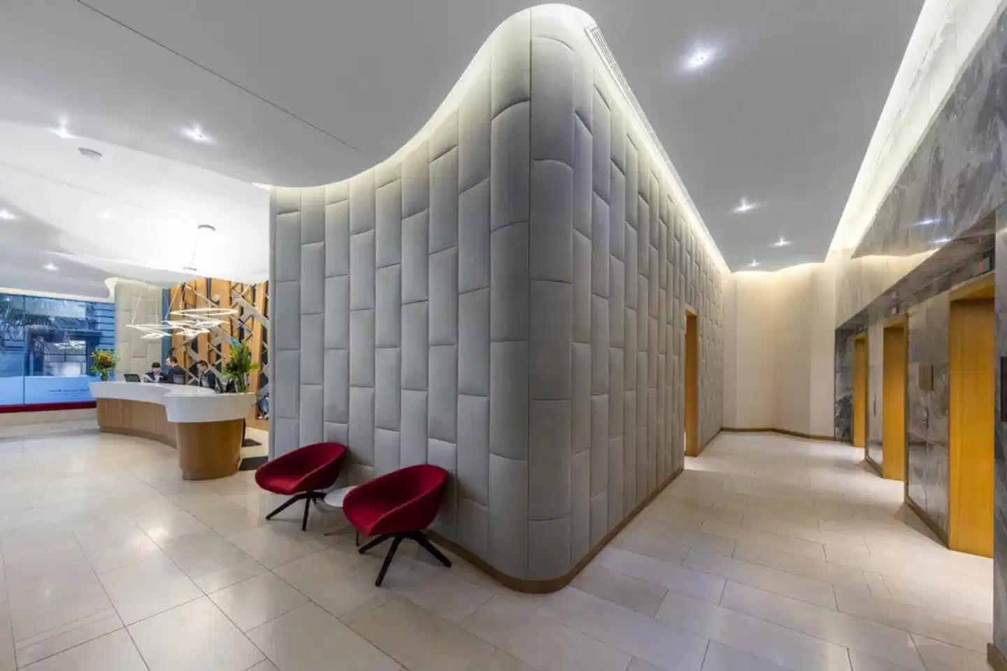 Rydges Australia Square Lobby