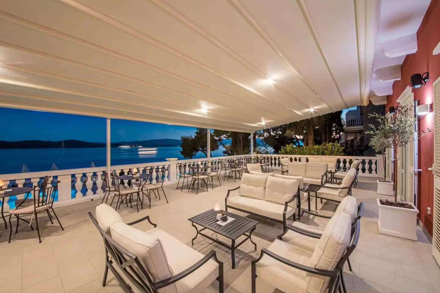 Aminess Younique Bellevue Hotel Restaurant