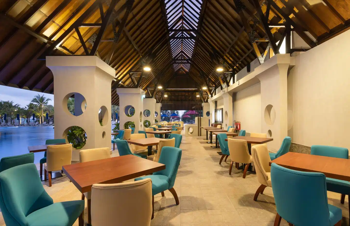 Sheraton Kosgoda Turtle Beach Resort LOBBY